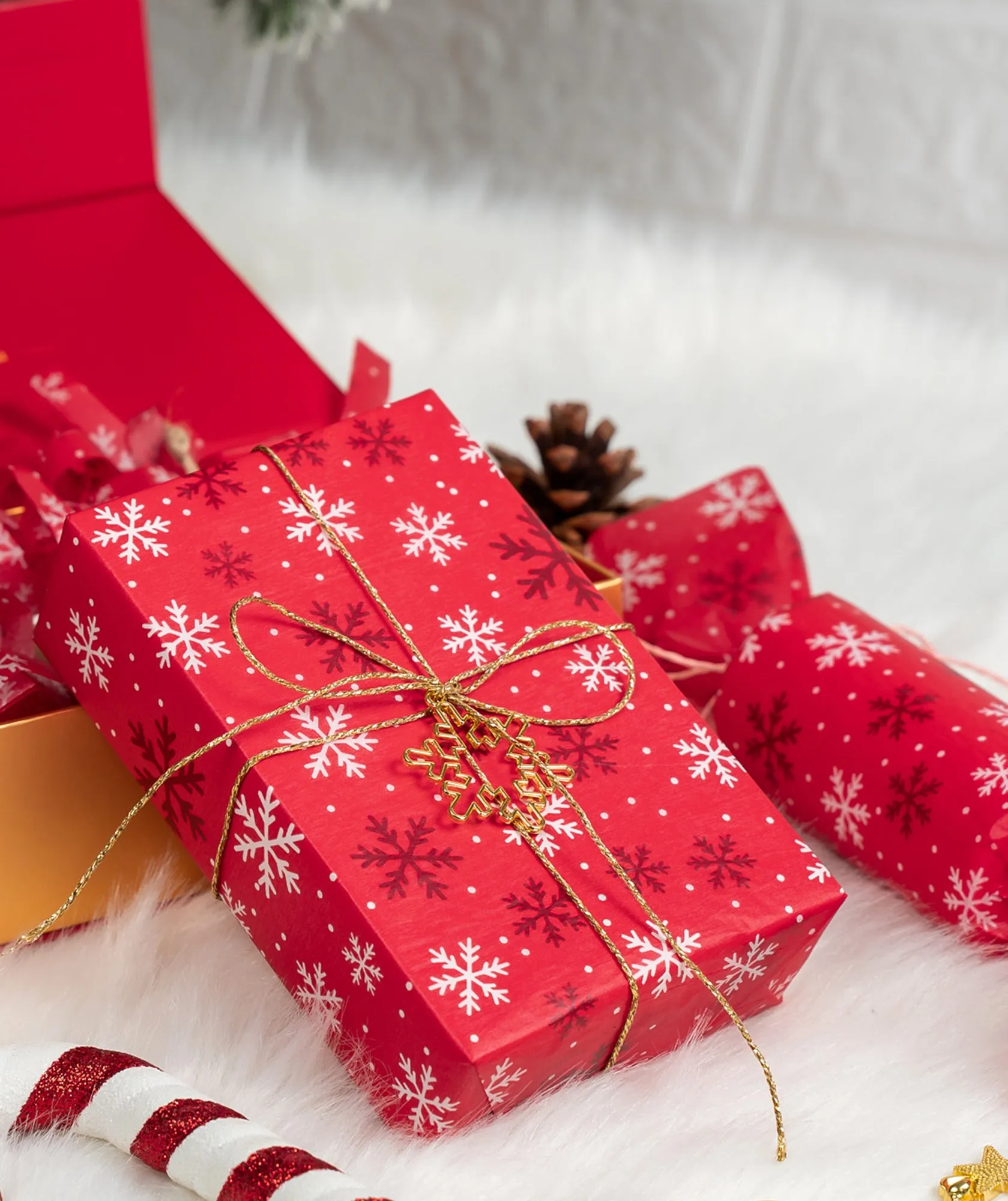 Chirstmas Winter Red Snow Tissue Paper 20" x 30" Bulk Pack