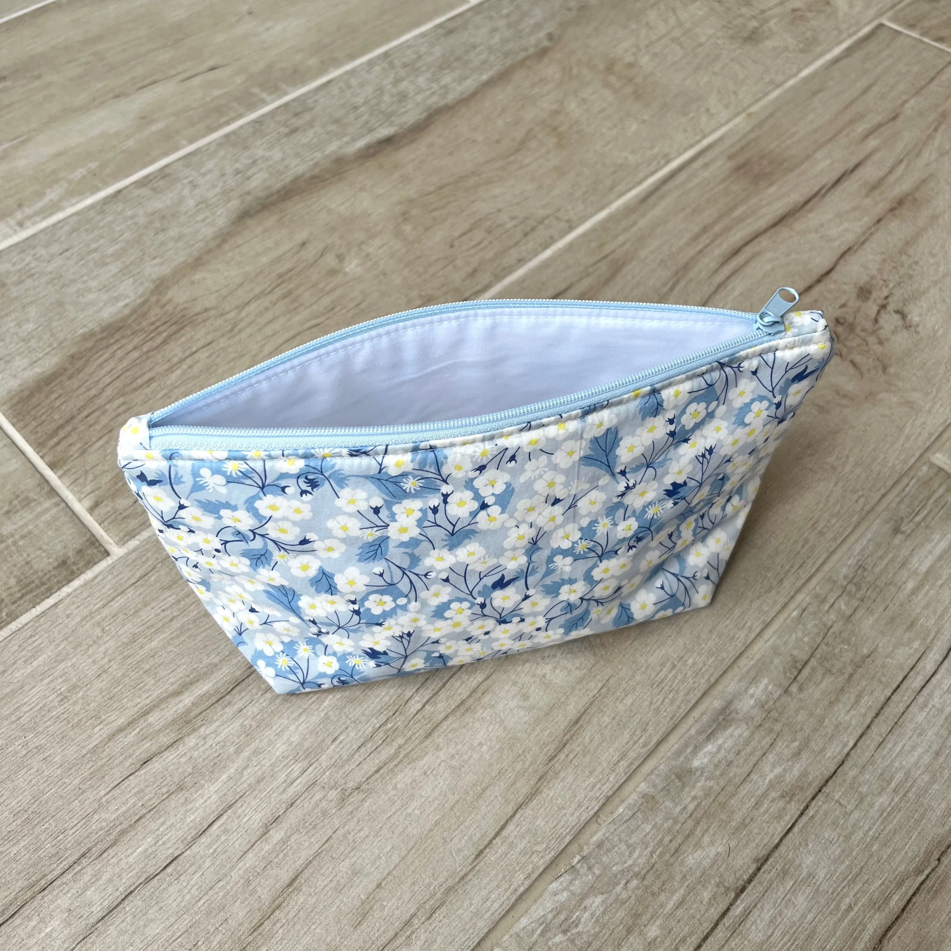 Liberty Print Pouch